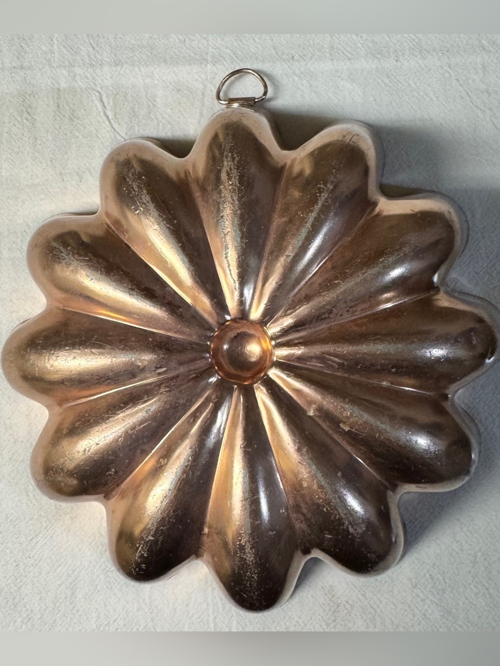 60s Vintage Copper Coated Fluted Flower Petal Gelatin Mold Bundt Pan 3.5 Cups 7”